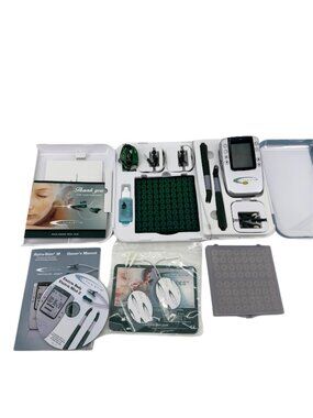 Alpha-Stim M device kit